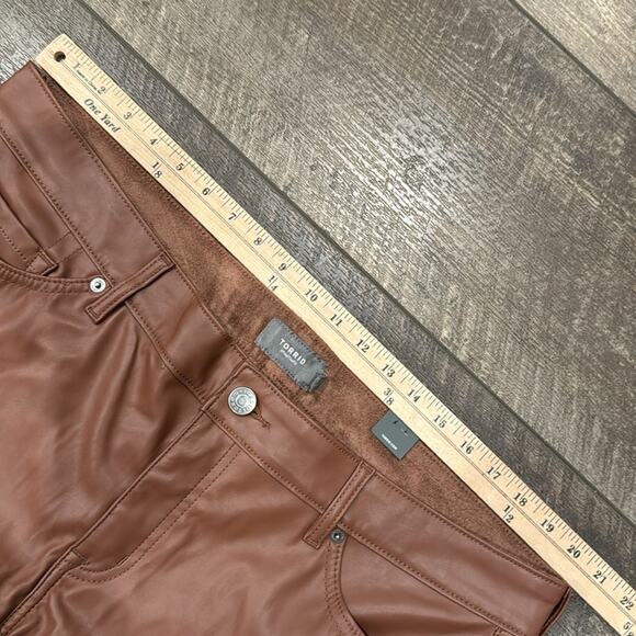 NWT Torrid Women's Perfect Skinny Faux Leather Mid Rise Pant Root Beer 18T - Picture 7 of 10